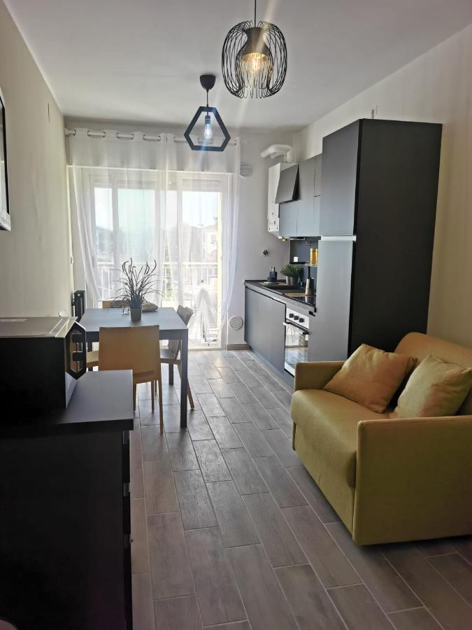 Il Piacere Apartment Pineto Exterior photo